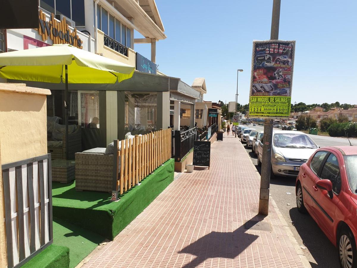 Amazing Villamartin House Sleeps 6 With Pool Villacosta Esterno foto